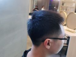 -MOVAN HAIR莫凡匠人发型屋