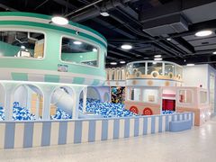 -蓝鲸奇亲子游泳俱乐部