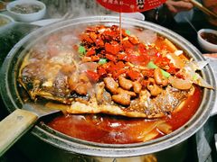 -辣尚瘾·烤鱼·新川菜(牡丹园直营店)