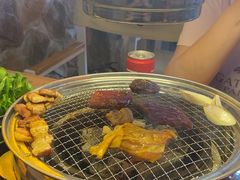 -叽叽扎扎烤肉场(生态城万达店)