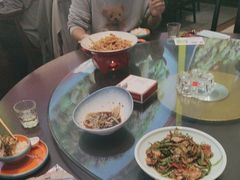 -川流不息·地道川菜·小龙虾(松东路店)