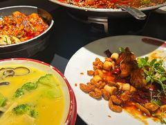 -麻六记(凤凰汇店)