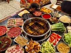 -邓莽子老火锅(中兴路总店)
