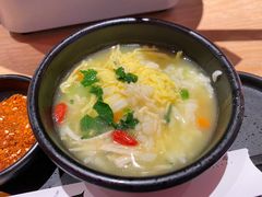 黄金鸡汤泡饭-川堂风·跷脚牛肉·乐山爆炒(宝山日月光店)