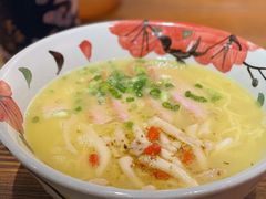 金桂花雕鸡汤面-千金一碗·宝岛一村(韩国街店)