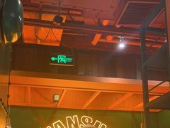 -炭舍干锅·烤鱼(扬名广场店)