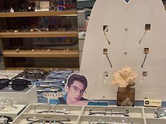 -无界眼镜MaxLess(五角场万达店)