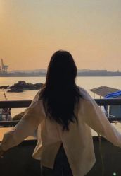 -八佰伴8008星级形象店