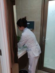 -成都苗方清颜专业祛痘