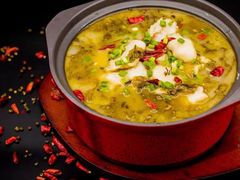 -周鱼小馆石锅酸菜鱼(活力汇店)