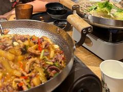 -川堂风·跷脚牛肉·乐山爆炒(宝山日月光店)