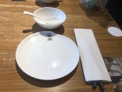 -新梅华·茶点餐厅(欧尚店)