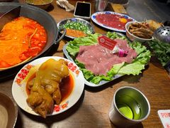 -萍姐火锅·公路夜市(武汉首店)