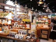 零售区-好,丘(信义店)