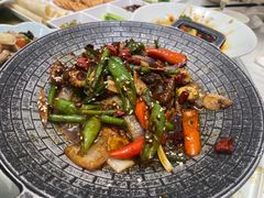-香山湖家家宴(中山陵店)
