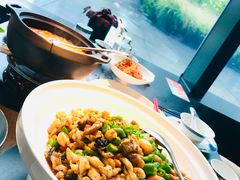 香辣紫苏牛蛙-凤凰湘语·湘粤鲜融(浦东旗舰店)