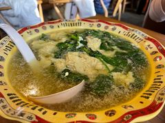 煎蛋豌豆尖汤-山城遇宴·重庆江湖菜(五道口银谷大厦店)