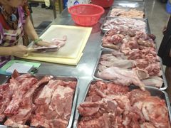 -标记美食新鲜猪杂(兴南大道店)