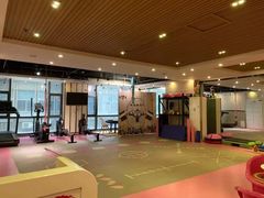 -思迈威健身(积玉桥万达店)