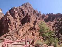 -天山神秘大峡谷