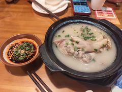 -重庆石磨豆花庄(乔庄店)