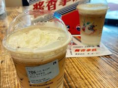 -瑞幸咖啡(大连罗斯福广场一层店)