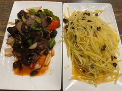 -小四川美食馆(幸福路店)