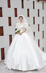 -派丽莫Pellimo原创设计婚纱品牌