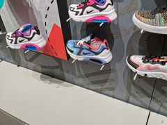 -NIKE品牌体验店(苏州中心店)