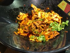 -拿渡麻辣香锅(银泰创意城店)
