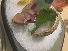 -余欢领鲜火锅(新街口店)