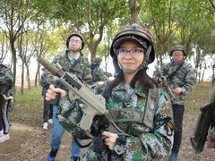 -崇明岛拓展训练真人CS镭战基地