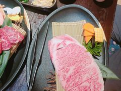 -山川小町·极番烧肉(新地假日广场店)