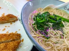 -小杨生煎(金山百联购物中心3楼店)