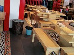 大堂-映山红鲜货火锅(鱼嘴店)