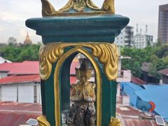 -ခြောက်ထပ်ကြီးရွှေသာလျောင်းဘုရားကြီး