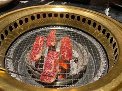 -山川小町·极番烧肉(新地假日广场店)