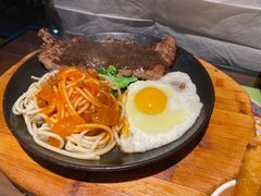 -豪享来牛排(人民店)