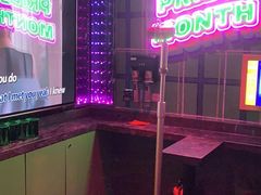-好乐迪(张扬路八佰伴店)