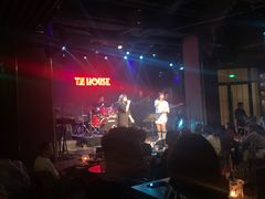-TZ House音乐现场(茅台店)