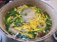 -桥香园云南过桥米线(金马碧鸡店)