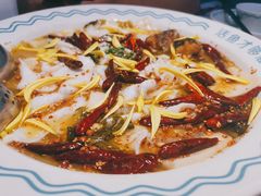 老坛酸菜活鱼-花椒俏川菜小馆(南海万达店)