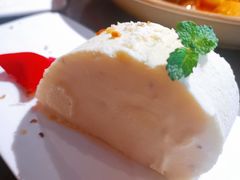 恋爱中的古丽-那时新疆·车师(大宁音乐广场店)