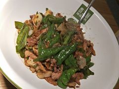 -费大厨辣椒炒肉(万家丽一店)