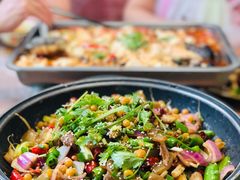 干锅带皮牛肉-古城苗家土菜馆(河景餐厅店)