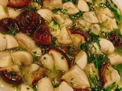 芥菜烩双菇-HOHO餐厅(古子城店)