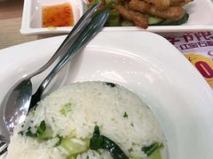 -佰搭果·广式茶餐厅(西华路店)