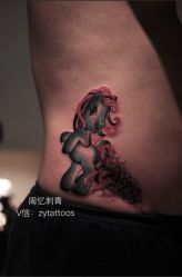 -周忆刺青原创设计定制