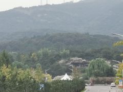 -鬼笑石后山停车场