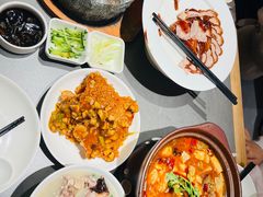 -褚记烤鸭·南京家常菜(雨花客厅店)